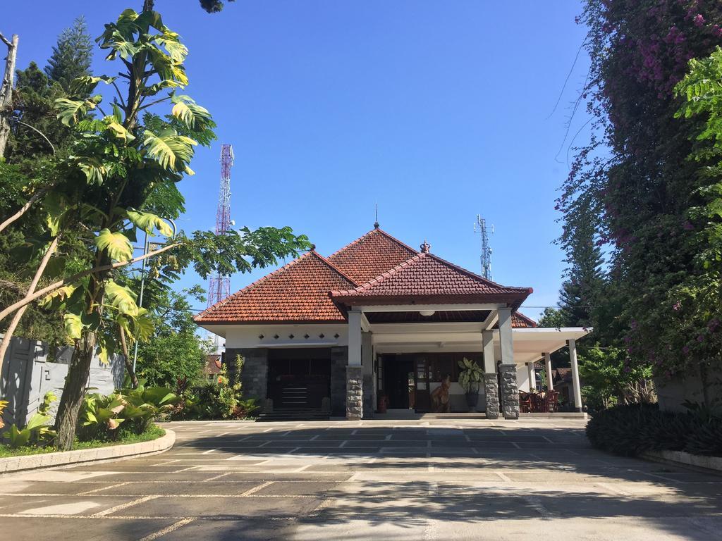 Hotel Minak Jinggo Бануванги Екстериор снимка