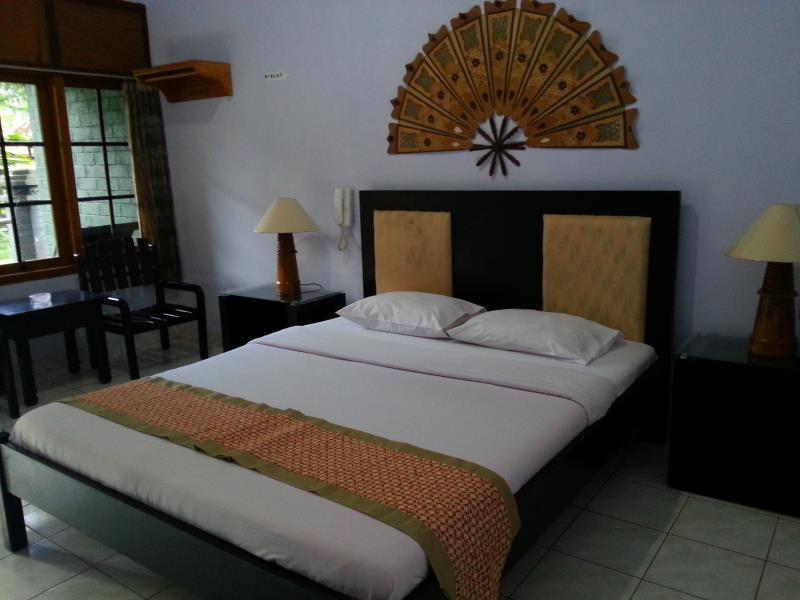 Hotel Minak Jinggo Бануванги Екстериор снимка